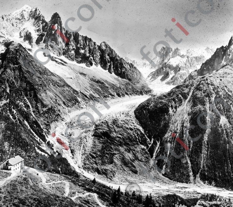 Flégère, Aussicht auf die Mont Blanc-Kette ; Flégère, views of the Mont Blanc range - Foto simon-73-017-sw.jpg | foticon.de - Bilddatenbank für Motive aus Geschichte und Kultur